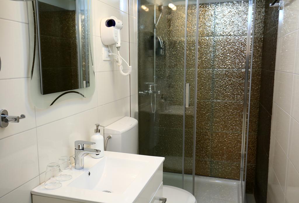 Luxury Lidija Rooms Split Exterior photo